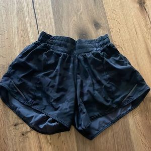 Lululemon Black Camo Hotty Hots